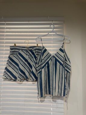 Universal Thread Blue and White Striped Mini Skirt